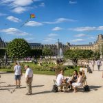 découvrez les activités amusantes et captivantes à faire autour de l'attraction du jardin des tuileries, un lieu idéal pour petits et grands.