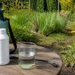 découvrez le guide complet sur le dosage du glyphosate 360 pour 5 litres d'eau, selon les conseils du forum des jardiniers, pour un usage sûr et efficace.